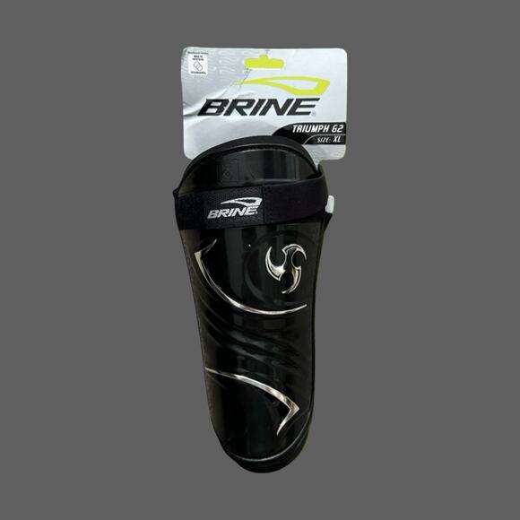 Brine Triumph G2 Shin Guard Soccer Size XL NWT Black Adult - Picture 1 of 4